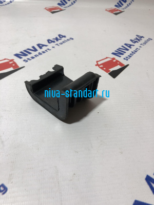21010-1302060-00	Подушка (опора подвески)  радиатора нижняя, ВАЗ 2101-07,21,31 (БРТ)