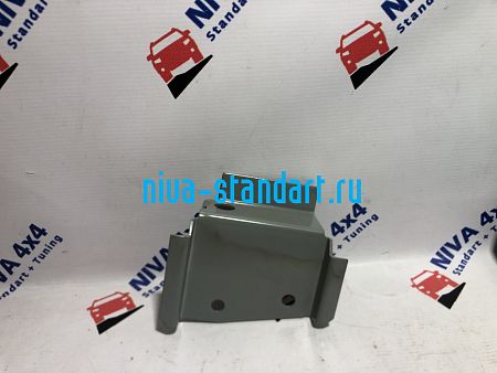 8450107432	кронштейн заднего бампера внутренний правый
